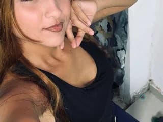 WebCAM de Baarbiesexy33