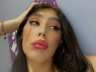 WebCAM of NICOLSKINNY19