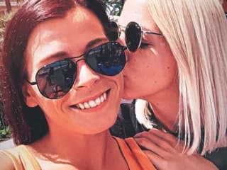 WebCAM of Scarlett_And_LucyMae