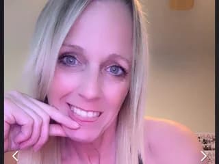 WebCAM di SweetCarlyBee