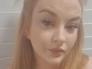 WebCAM von TattooedHousewife