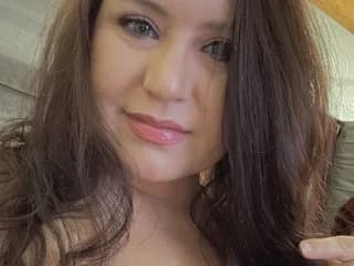 WebCAM of YourGirlfriendKat